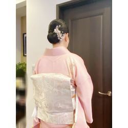 25/12/14 お宮参り　訪問着　鎖骨までくらいの長さ　ツルンとシンプルシニヨンの画像2