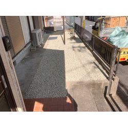 伊賀市　砂利敷きの画像1