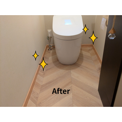 ​【滋賀県草津市】トイレの床がブカブカ？腐食した下地補強とヘリンボーン柄CFで劇的ビフォーアフター！の画像2