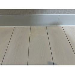 【フローリング補修／施工事例】ウォーターサーバーからの水漏れで…の画像2