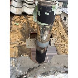 使用されていなかった煙突の撤去工事｜小動物侵入対策の画像2