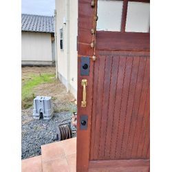 海外製ドアのカギ交換の画像3