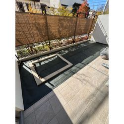 マンションお庭、ナチュラル人工芝施工の画像2