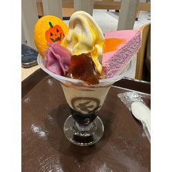 Black Fridayのショッピングモールへ🛍️の画像1