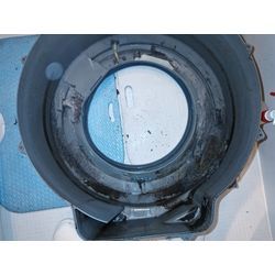 金沢市四十万　ドラム式洗濯機の画像1