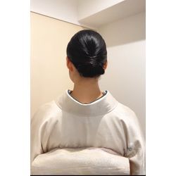 26/2/21 披露宴ご列席　訪問着　セミロング　ツルンとしたシニヨンの画像3