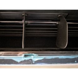 東京都狛江市 エアコン分解クリーニング アイリスオーヤマ IRA-2204Rの画像3