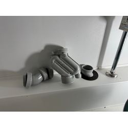 神戸市垂水区、一戸建て住宅排水管洗浄の画像1