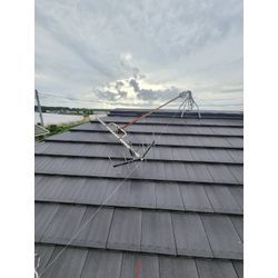 茨城県小美玉市錆びて倒れた地デジアンテナの交換工事の画像1