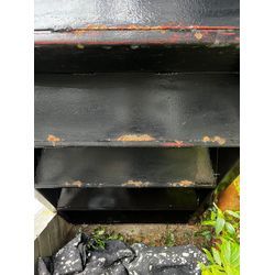 鎌倉市｜鉄骨階段の錆補修・部分塗装｜藤沢市の伊藤塗装（湘南地域対応）の画像1