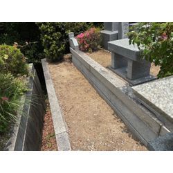 お墓掃除のご依頼をいただきましたの画像3