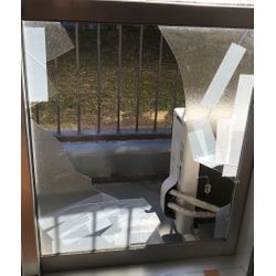 ガラスの交換、網戸の交換承っております。の画像2