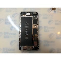 ライトニングコネクタに異常が発生してしまい、充電がされない状態のiPhone💦の画像3