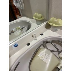 洗面水栓水漏れ交換の画像2