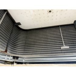 飲食店のエアコンもクリーニングいたします！の画像2