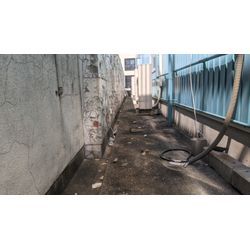 倉庫周りの草引きの画像3