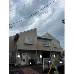 上永谷にてテラスハウスの塗装を行いました！の画像2