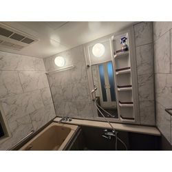 浴室の壁のリフォーム　パネル工法　国分寺市　２世帯住宅の画像2