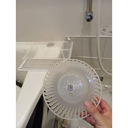 お風呂の多機能換気扇クリーニングの画像3