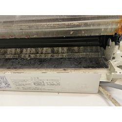 川崎市幸区R AS-Z40D2 完全分解エアコンクリーニングの画像3