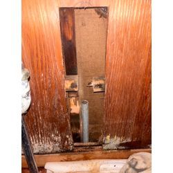 2階のトイレの壁内　漏水の画像2