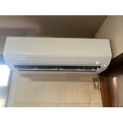 2.2kw 入れ替え工事 外カバーアイボリー 曲がり1の画像1