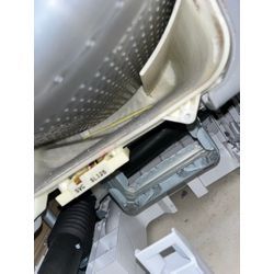 東京都世田谷区　日立　ドラム式洗濯機　歯ブラシ取り出しの画像3