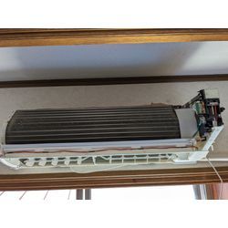 東京都府中市 お掃除機能付きエアコン分解クリーニング パナソニック CS-SX257Cの画像2