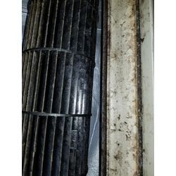 パナソニックのエアコン完全分解作業の画像3