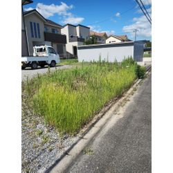 PR　駐車場草刈りの画像1