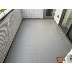 戸建てのバルコニーウレタン塗膜防水の画像1
