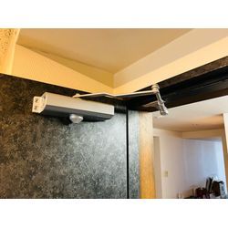 品川区で玄関のドアクローザーを交換しましたの画像1