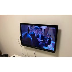 壁掛けテレビ　IHコンロ　エアコン工事ありがとございますの画像1