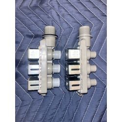 Panasonic縦型洗濯機「NA-FW100S2」U14エラー修理（給水弁交換）の画像2