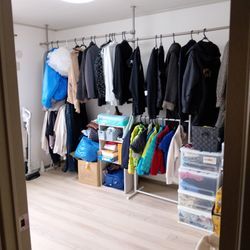 1人では無理…が、2時間でスッキリ!　ファミクロ部屋の整頓✨️の画像3