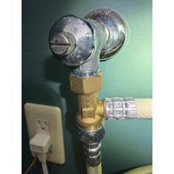 ウォシュレット交換行きまーすの画像2