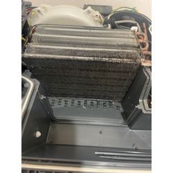 【Panasonicドラム式】乾燥不良の原因に要注意！ヒートポンプフィンの汚れと潰れの画像3