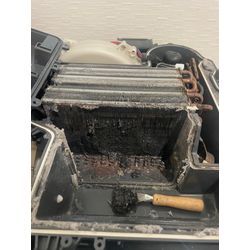 【Panasonicドラム式】乾燥不良の原因に要注意！ヒートポンプフィンの汚れと潰れの画像2