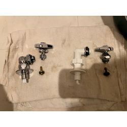 洗濯機用水栓の交換も弊社にお任せください！の画像2