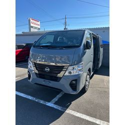 NV350キャラバンナビ取り付けの画像1