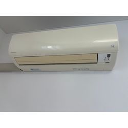 エアコンクリーニング 事例紹介 (ダイキン製 一般エアコン)の画像1