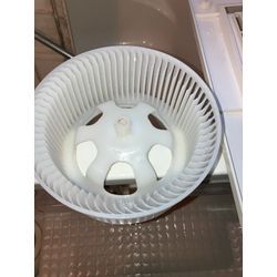 【浴室換気扇分解クリーニング】の画像2