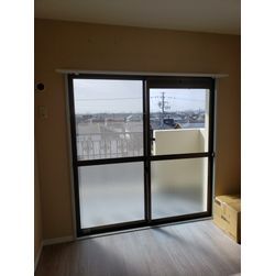 賃貸物件にもオススメ窓フィルムの画像3