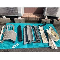 中村区　ダイキンうるるとさらら（FT25RRS）2012年製お掃除機能付きエアコンを完全分解しましたの画像2
