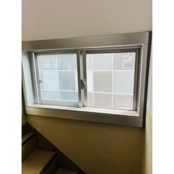 目黒区で網戸の新規作成、設置を行いました。の画像1