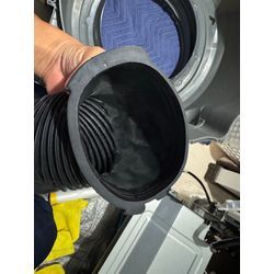 大阪府寝屋川市、洗濯機にブラシを落としたの画像3