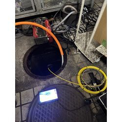 某千葉駅前テナントビル汚水配管詰まり作業の画像3