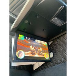 デリカd5 フリップダウンモニター取り付けの画像1