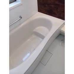 浴槽のピンクカビ・壁のカビクリーニングの画像2