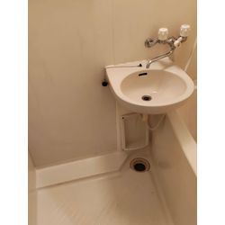 在室クリーニング片付けられない部屋の画像2